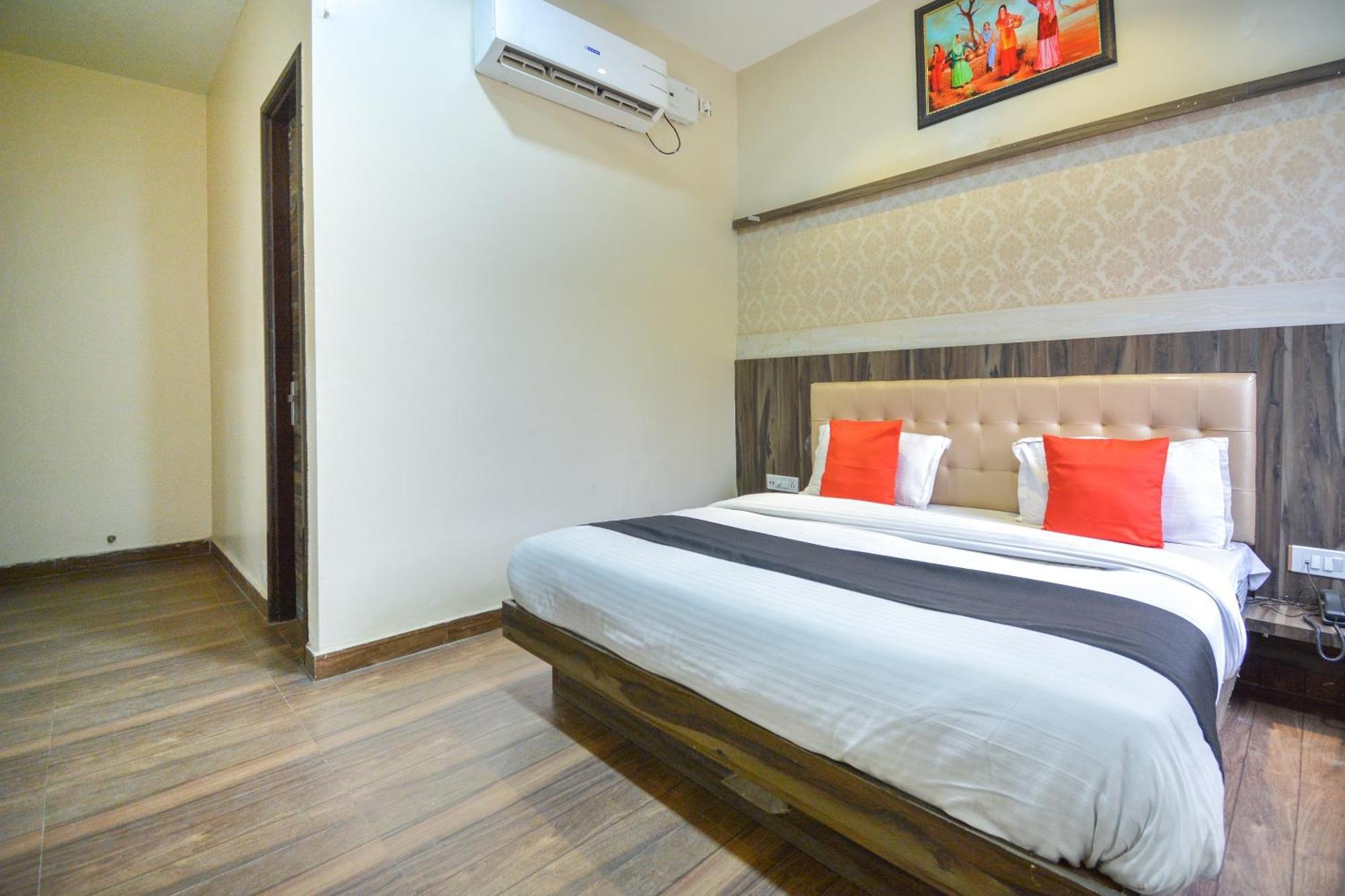 Capital O Moments Inn Amritsar Exteriér fotografie